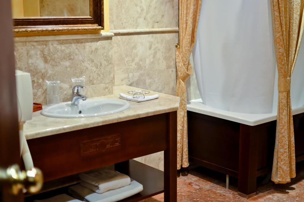 Optima Collection Dnipro Hotel ห้อง รูปภาพ