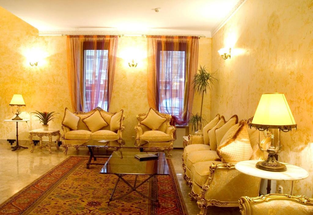Optima Collection Dnipro Hotel ภายนอก รูปภาพ